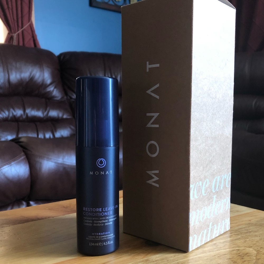 NWT Monat Restore Leave-in Conditioner